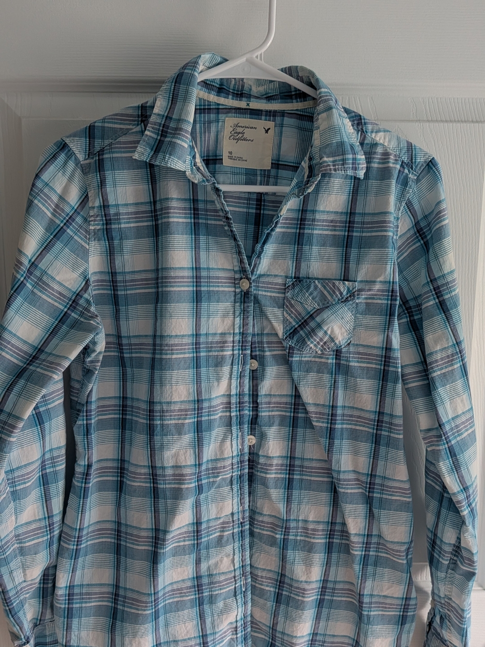 American Eagle Outfitters Light Blue & White Plaid Button-Down Shirt